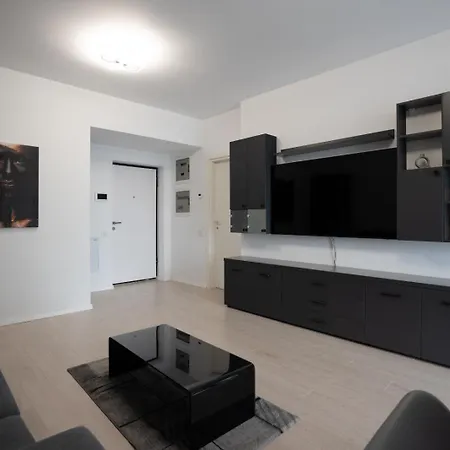 Apartment Luxury At *